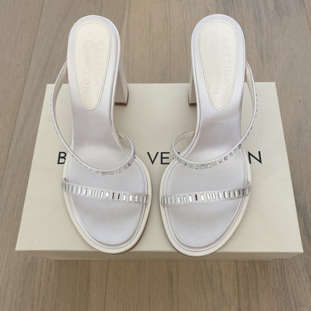 Bettina Vermillon Shoe (Size 38 EUR / 7.5 US)
